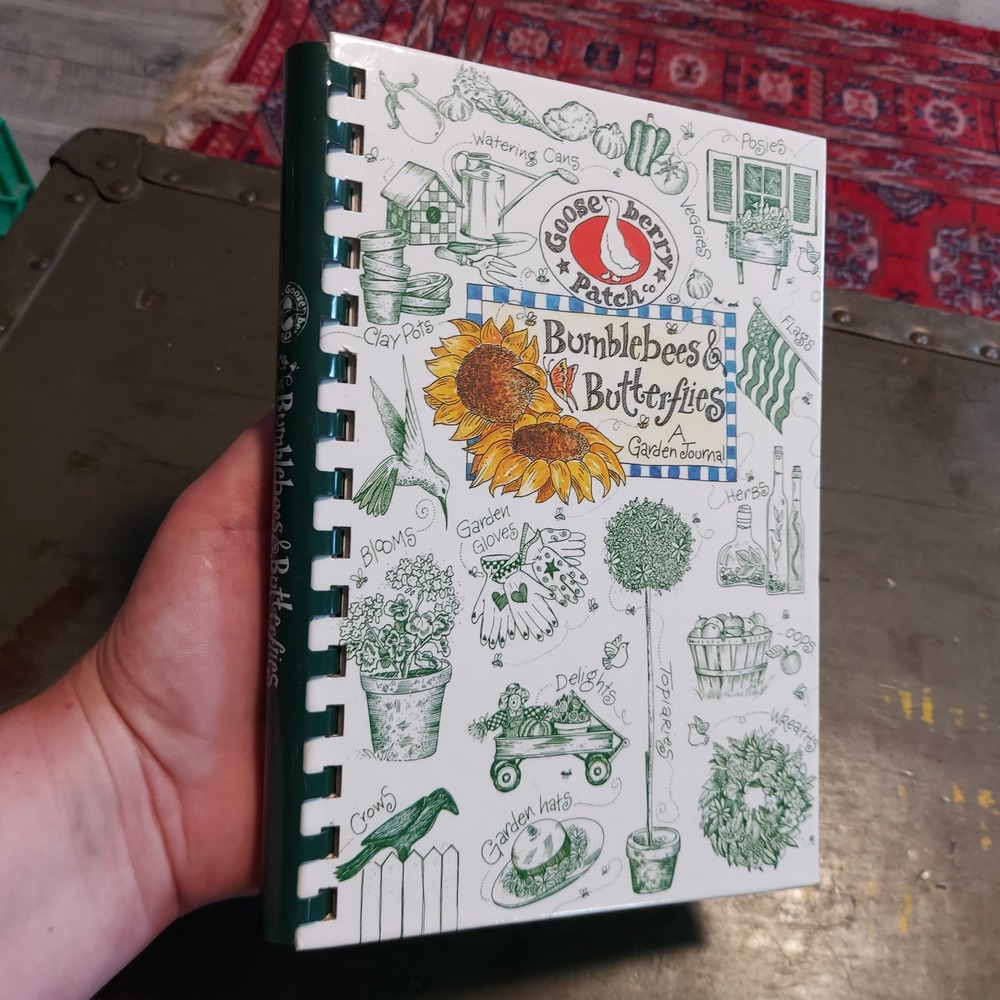 Gooseberry Patch Bumblebees & Butterflies A Garden Journal 1995 First Printing